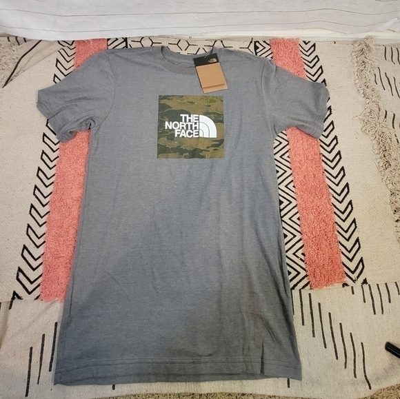 THE NORTH FACE BOXED IN TSHIRT IN MEDIUM GRAY HEATHER, SZ XS - Picture 1 of 7